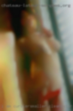 I am curvier/smaller in Clearwater, Florida BBW.