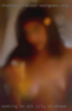Seeking Elk City, Oklahoma an open  minded female.